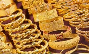 ما تفسير حلم الذهب لابن سيرين والإمام الصادق؟ ما تفسير حلم الذهب لابن سيرين والإمام الصادق؟، يعتقد المفسرون أن المنام يبشر بالخير ويحمل الكثير من