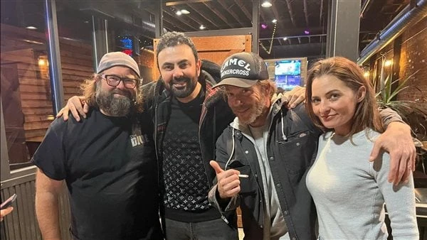 من هوليوود محمد كريم وستيڤن دورف يصوران فيلم .. شاهدنشر النجم محمد كريم فيديو من كواليس تصوير فيلمه الجديد في هوليوود ال ، مع الممثل العالمي و مخرج