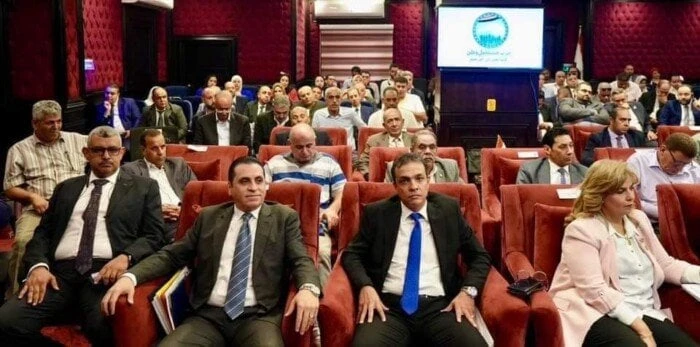 أمانة العمال والفلاحين بمستقبل وطن تعقد اجتماعا لمناقشة خطة عمل المرحلة المقبلةمحمود الطقشعقدت أمانة العمال والفلاحين المركزية بحزب مستقبل وطن برئاسة