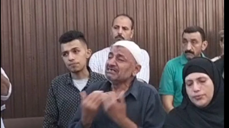 دفاع طفل شبرا يطالب بتعويض 5 ملايين جنيه.. لماذا رفض الأب؟ طالب دفاع طفل شبرا الخيمة أمام المحكمة في أولى جلسات محامة المتهمين بقتله، اليوم، بتعويض