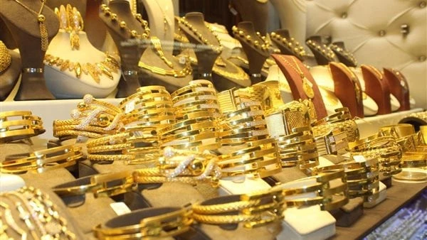 فرض رسوم جمركية جديدة علي واردات الذهب مع القادمين من الخارج .. الجمارك توضحنفت مصلحة الجمارك المصرية، فرض أي رسوم جمركية جديدة علي واردات الذهب