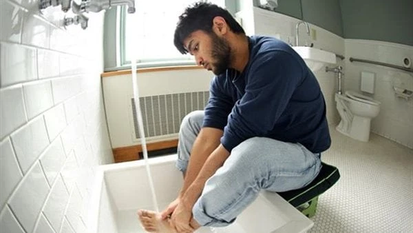 فعل تقوم به يوميا يكفر لك جميع ذنوبك.. تعرف عليهاقالت دار الإفتاء، إنه يستحب إسباغ الوضوء بإتمامه وإبلاغه موضعه وغسل ما فوق الواجب من أعضاء الوضوء أو