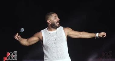 فن: تامر حسنى بعد صعود بناته للمسرح: هغنى لصاحبة بنتى بمناسبة عيد ميلادها طلب خاص اقرأ في أفاق عربية تامر حسنى بعد صعود بناته للمسرح هغنى لصاحبة بنتى