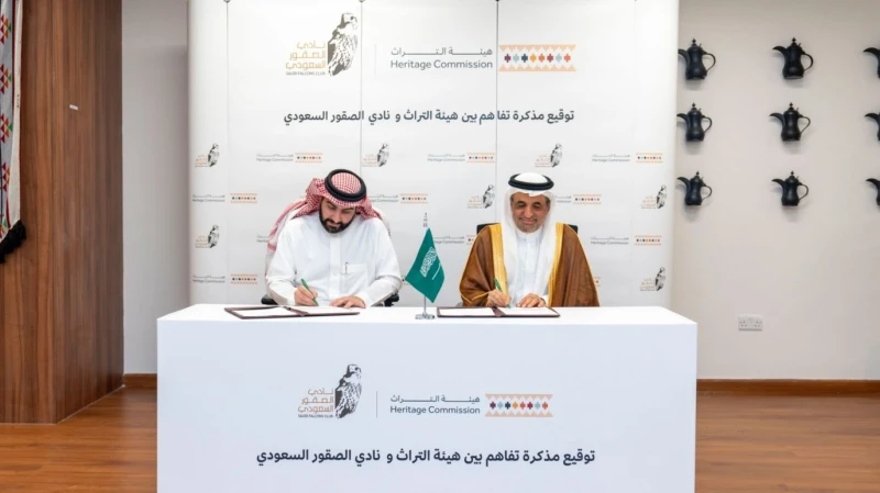 هيئة التراث ونادي الصقور السعودي يوقعان مذكرة تفاهم لاستدامة موروث الصقارة شاهد المقال التالي من صحافة السعودية عن هيئة التراث ونادي الصقور السعودي