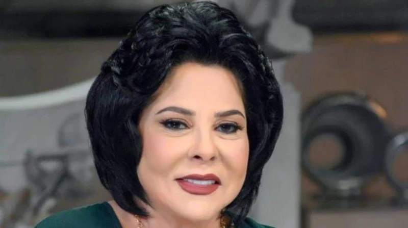 إسعاد يونس في دار القضاء العالي بسبب تيتا زوزو (خاص) تواصل الفنانة إسعاد يونس، تصوير مشاهدها في مسلسل تيتا زوزو، المقرر عرضه قريبا عبر إحدى المنصات.وعلم افاق عربية، من مصادره الخاص