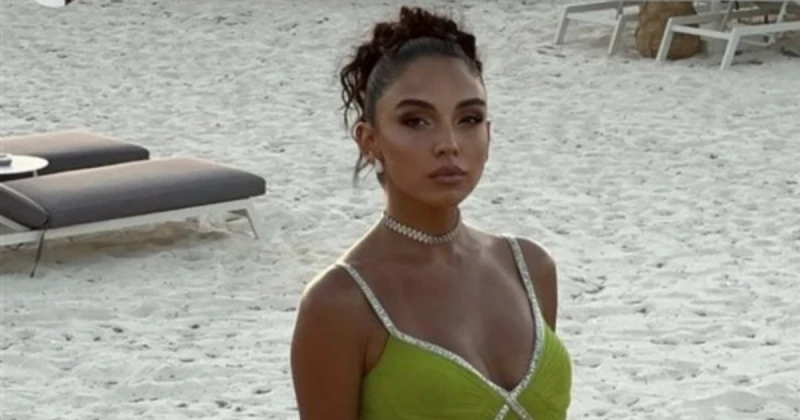 سلمى أبو ضيف تتألق بفستان أبيض بغاية الروعة و تتبهر عيون الجمهور تعرف على التالي سلمى أبو ضيف تتألق بفستان أبيض بغاية الروعة و تتبهر عيون الجمهور،