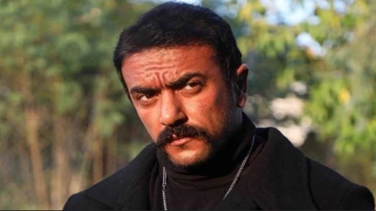 أحمد العوضي يشارك جمهوره فيديو جديد: أخ من إخواتي بيمسي عليا تعرف على التالي أحمد العوضي يشارك جمهوره فيديو جديد: أخ من إخواتي بيمسي عليا، 04 26 م