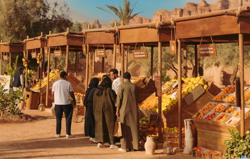 المانجو والعنب يتصدران.. إقبال على موسم الفواكه الصيفية في العلا الحياة شاهد المقال التالي من صحافة السعودية عن المانجو والعنب يتصدران إقبال على موسم