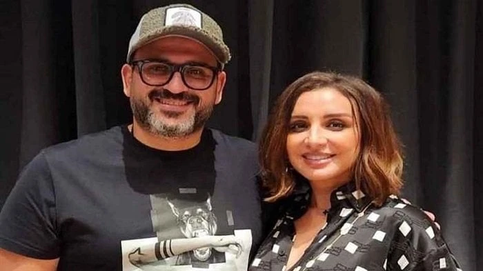 بأغنيتين.. تفاصيل مشاركة أكرم حسني في ألبوم أنغام الجديدتصدر اسم الفنان أكرم حسني، محركات البحث على وسائل التواصل الاجتماعي، وذلك بعد أن تعاون مع