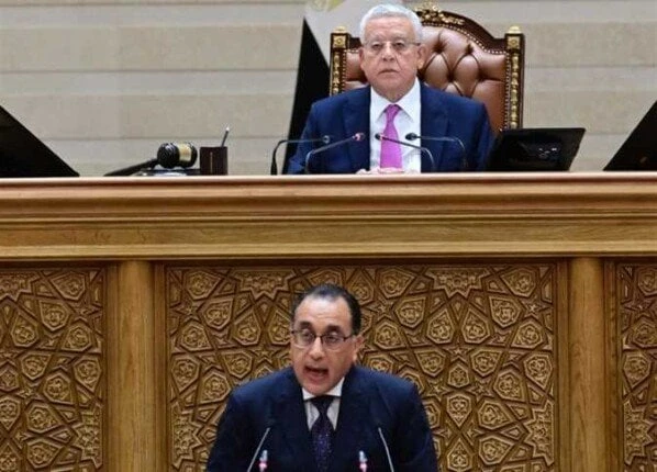 النواب يمنح الثقة للحكومة.. تنفيذ البرنامج مرهون بالجدول الزمني ومكافحة الفساد والرشوةد.خضر: توسيع قاعدة المشاركة المجتمعية وتعزيز سيادة القانون