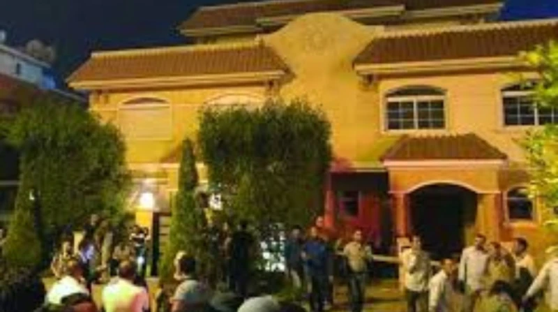 سرقة فيلا وزير سابق في الشيخ زايد تعرضت فيلا علي فهمي إبراهيم، وزير الصناعة الأسبق، بمنطقة الشيخ زايد لعملية سرقة، حيث تمكن اللصوص من دخول الفيلا