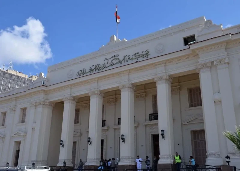 قرارات جديدة في واقعة حمام محكمة الإسكندرية إحالة المحاميات للمحاكمةواقعة حمام محكمة الإسكندرية حيث قررت نقابة محامين الإسكندرية إحالة أربع محاميات