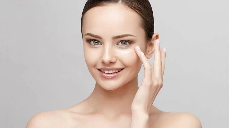 تعرف على اسباب الهالات السوداء وكيفية علاجهاالهالات السوداء وعلاجهاتعتبر الهالات السوداء تحت العينين من المشاكل الشائعة بصورة كبيرة بين الناس، وهي