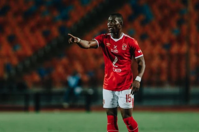 مفاجأة .. الأهلي يوافق على رحيل ديانج ب 600 ألف دولار كشف مصدر مطلع داخل الأهلي المصري، عن توصل الخلود السعودي لاتفاق بشأن الحصول على خدمات لاعبه