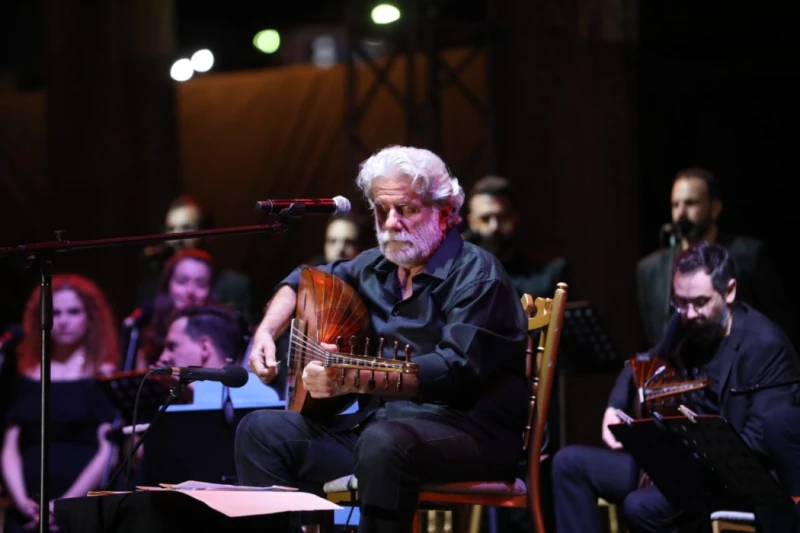 مهرجان جرش: مارسيل خليفة يغني للحرية ويهدي شهداء غزة موسيقاه افاق عربية - عاش جمهور مهرجان جرش للثقافة والفنون، في دورته الثامنة والثلاثين، التي تقام