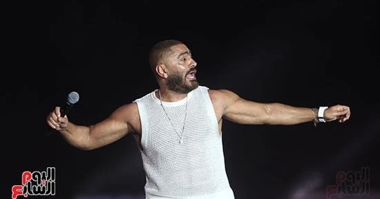 الفن - تامر حسنى يفتتح حفله فى مهرجان العلمين الجديدة بأغنية كل يوم أحبه تانىأفاق عربية الفن نتحدث اليوم حول تامر حسنى يفتتح حفله فى مهرجان العلمين