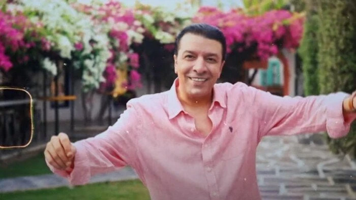 العيب عليا.. مصطفى كامل يطرح أحدث أعماله الغنائيةمصطفى كاملمروة الدقيشيطرح المطرب مصطفى كامل، اليوم الاثنين، أحدث أعماله الغنائية بعنوان العيب عليا،