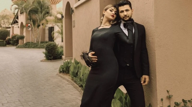 سندها لآخر يوم.. علي غزلان يطلق زوجته فرح شعبان انفصل البلوجر وصانع المحتوى علي غزلان عن زوجته الإعلامية فرح شعبان، وفقا لما نشره على صفحته الرسمية بموقع تبادل الصور والفيديوهات ان