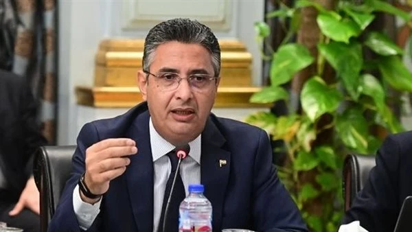 وزير التموين والتجارة الداخلية ومحافظ بورسعيد يتفقدان الأعمال الإنشائية لصومعة ميناء غربأكد الدكتور شريف فاروق - وزير التموين والتجارة الداخلية أن