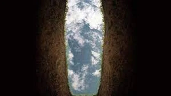 دعاء يوم عاشوراء للميت.. 6 كلمات تنجيه من عذاب وظلمة القبرلعل دعاء يوم عاشوراء للميت يعد من أفضل وسائل البر بأحبابنا المتوفين وأجمل ما يمكننا تقديمه