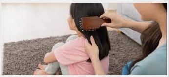 ما هو تفسير حلم تمشيط شعر غيري لابن سيرين؟ ما هو تفسير حلم تمشيط شعر غيري لابن سيرين؟ تمشيط الشعر من العادات اليومية لكل فتاة وسيدة، ولكن في حالة