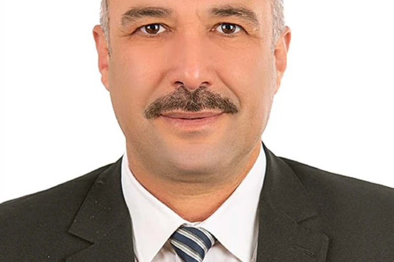 وزير الزراعة يكلف عصام برئاسة قطاع الخدمات والمتابعة خلفا لالشناوي كلف علاء فاروق وزير الزراعة واستصلاح الأراضي د أحمد عضام رئيس الإدارة المركزية