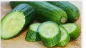 ما هو تفسير الخيار في المنام لابن سيرين؟ الخيار في المنام، يرى المفسرون أن الحلم يرمز إلى الخير ويحمل الكثير من الدلالات الإيجابية ولكنه ينذر بالسوء