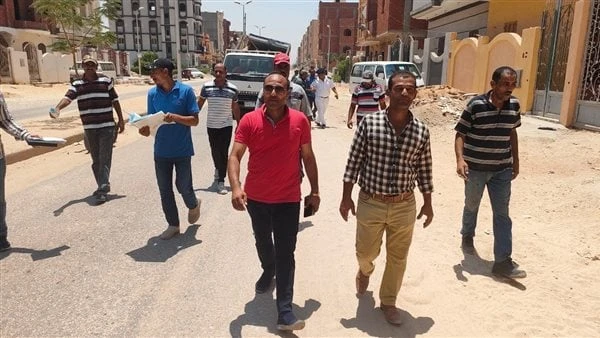 حملات لرفع الإشغالات وغلق محال مخالفة ب 6 أكتوبر والعاشر من رمضانشن جهازا مدينتي 6 أكتوبر والعاشر من رمضان، حملات متواصلة لرفع الإشغالات ومنع الظواهر العشوائية وتنفيذ قرارات غلق لم