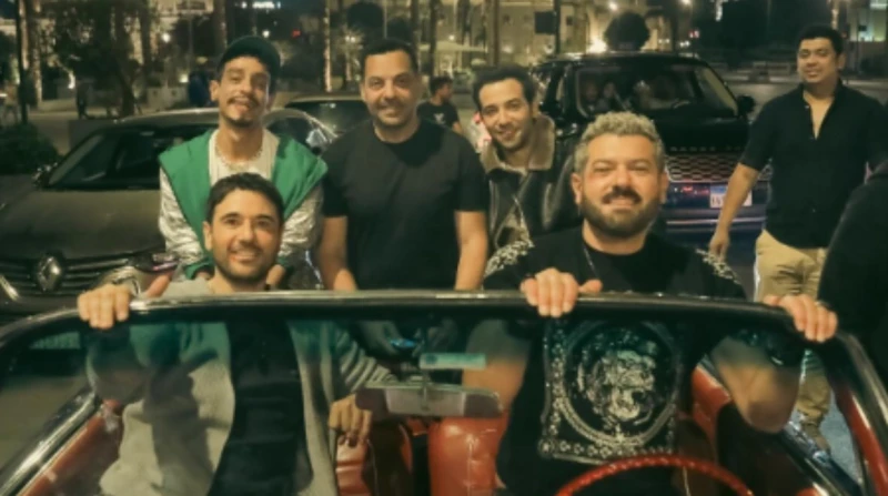 مايزال على القمة.. ولاد رزق يتربع على عرش شباك التذاكر حققت أفلام موسم عيد الأضحى 2024 المعروضة حاليا في دور العرض إقبالا جماهيريا كبيرا وإيرادات مرتفعة وقياسية.ولاد رزق 3احتل فيلم