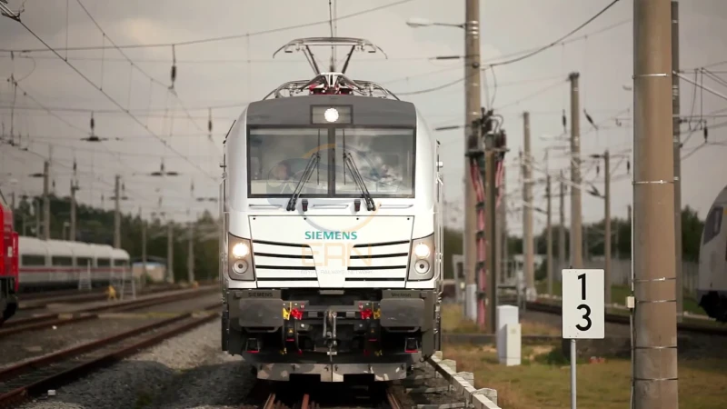 الوحش دا جاي مصر قريب: جرار البضائع الألماني الوحش القادم قريبا لمصر.. جرار البضائع الالمانى من طراز والذى سيصل مصر قريبا بعدد 41 جرارا ليعمل على