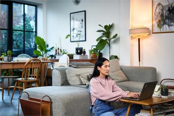 دراسة تكشف تأثير العمل من المنزل على الابتكار وجودة الأفكار متفرقات شاهد المقال التالي من صحافة مصر عن دراسة تكشف تأثير العمل من المنزل على الابتكار