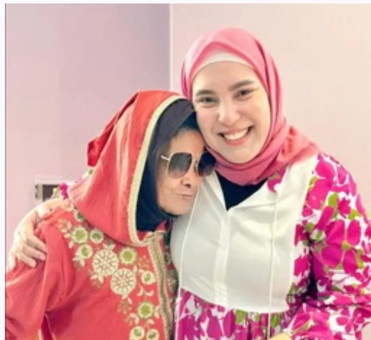 ردا على مزاعم مساندة نقابة المهن التمثيلية لأسطورة السيرك لولا البرنس نفت الدكتورة سمر نديم، رئيس مؤسسة سمر نديم للخدمات والتنمية ودار زهرة مصر المجانية لرعاية المشردين، ما تناقلته