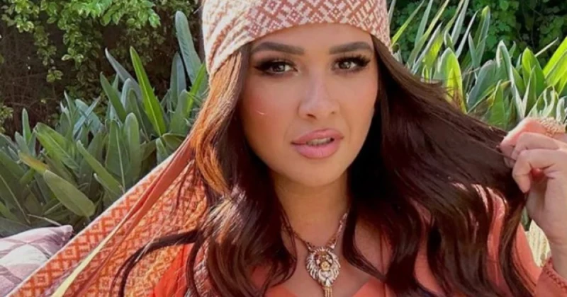 ياسمين عبد العزيز بأحدث إطلالتها .. فقدت الكثير من الوزن تعرف على التالي ياسمين عبد العزيز بأحدث إطلالتها .. فقدت الكثير من الوزن، نشرت الممثلة