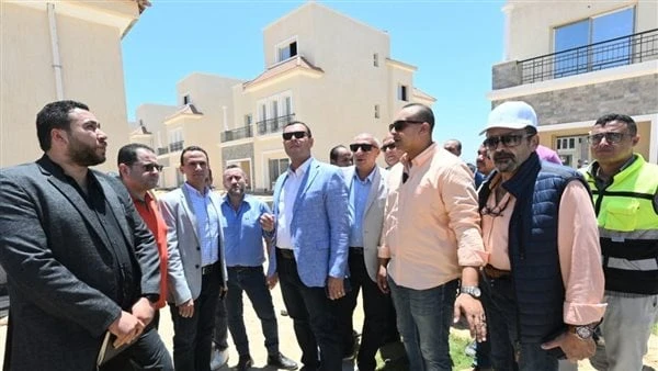 وزير الإسكان يتفقد تنفيذ 3068 شقة و310 فيلات بالتجمع العمراني صوارى بالإسكندريةتفقد المهندس شريف الشربيني، وزير الإسكان والمرافق والمجتمعات
