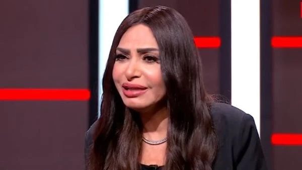 الفنان أصبح مستباحا.. سلوى خطاب تعلق على تقديمها بلاغا ضد شخصاتهمت الفنانة سلوى خطاب، شخصا بالتشهير بها وسبها عبر موقع التواصل الاجتماعي فيسبوك وحررت