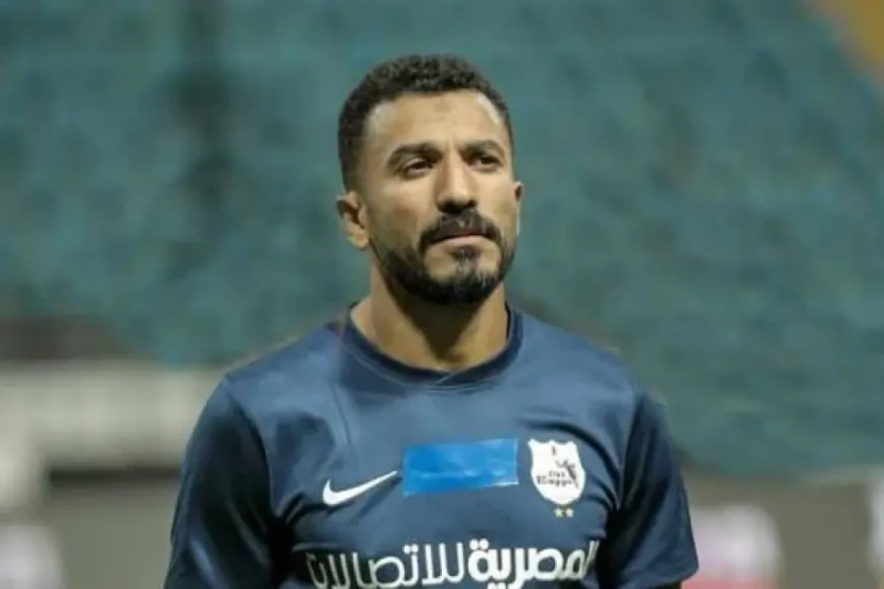 ابني مات وأنا وبلعب.. حسام عرفات: عرضت سيارتي للبيع من أجل الإنفاق على أسرتيذكر حسام عرفات، لاعب بورفؤاد، أنه لم يتلق حتى الآن مبلغ 110 آلاف جنيه كمستحقات مالية من إدارة نادي أسوان