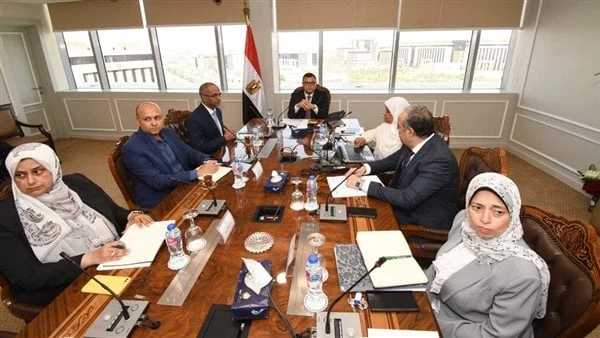 الإسكان : توسيع المحتوى والنطاق المكانى لنشرة أسعار السوق المحلية لمواد البناءعقد المهندس شريف الشربيني، وزير الإسكان والمرافق والمجتمعات العمرانية،