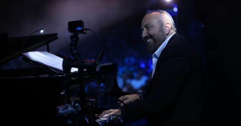 مهرجان إهدنيات الدولي ينطلق بنسخته العشرين .. غسان الرحباني مكرما والده الراحل تعرف على التالي مهرجان إهدنيات الدولي ينطلق بنسخته العشرين .. غسان