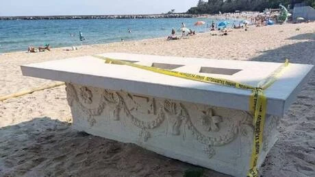 اكتشاف تابوت روماني قديم على شاطئ في بلغاريا متفرقات شاهد المقال التالي من صحافة الأفاق عربيةية عن اكتشاف تابوت روماني قديم على شاطئ في بلغاريا،