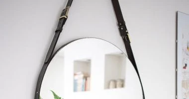 قطع ديكور ولمسات بسيطة تساعد على اتساع غرفة المعيشة المرأة والمنوعات شاهد المقال التالي من صحافة مصر عن قطع ديكور ولمسات بسيطة تساعد على اتساع غرفة المعيشة، لا تقلقي بشأن صغر مساحة