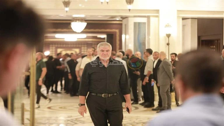 بالصور. نجوم الكرة يقدمون واجب العزاء في وفاة والد أحمد صلاح حسني تعرف على التالي بالصور. نجوم الكرة يقدمون واجب العزاء في وفاة والد أحمد صلاح حسني،