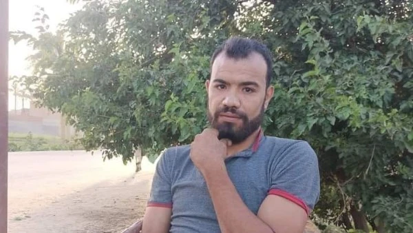 وفاة أحد مصابين حادث انقلاب تريلا على سيارتين بالفيوم توفي منذ قليل الشاب محمد رمضان الرمالي منذ قليل الضحية رقم 11 متأثرا باصابته في حادثة اصطدام