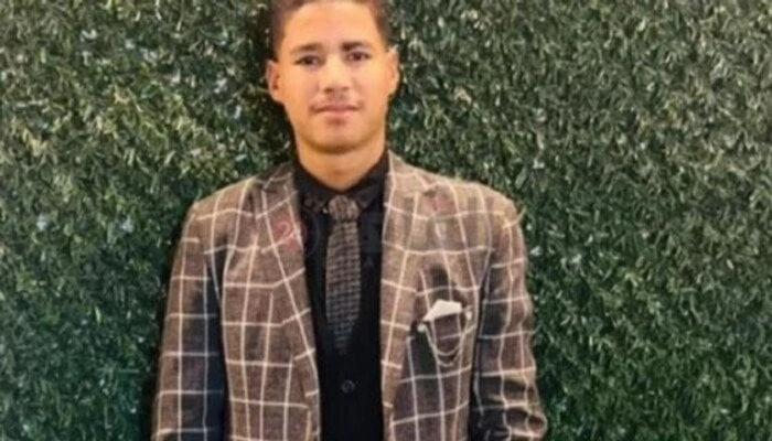 محمد محمد محمد محمد.. طالب الثانوية العامة بقنا: تكرار الإسم وصية أجدادي منوعات الاسبوع شاهد المقال التالي من صحافة مصر عن محمد محمد محمد محمد طالب