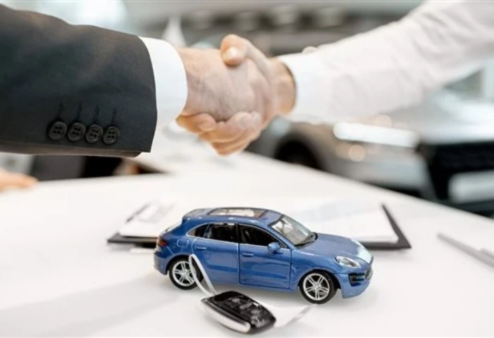 شروط وتفاصيل الحصول على قروض السيارات المستعملة في بنك مصر 2024 قروض السيارات المستعملة في بنك مصر 2024، في ظل الارتفاع المتسارع لأسعار السيارات الجديدة في السوق المصري، يلجأ العدي