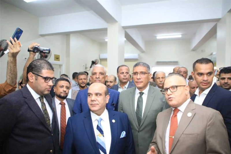 محافظ الجيزة يفتتح أول مكتب توثيق شهر عقاري ببولاق الدكرور افتتح المهندس عادل النجار محافظ الجيزة، اليوم الأحد، أول فرع مكتب توثيق الشهر العقاري