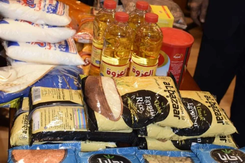 سعر السكر والزيت والأرز اليوم الثلاثاء 27 أغسطس 2024 بالأسواق شهدت أسعارالسلع الغذائية الأساسية، اليوم الثلاثاء 24 أغسطس 2024، استقرارا في الأسعار