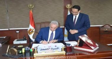 كتبمحمود شتا -محافظ الغربية يوافق على تخفيض الحد الأدنى للقبول بالمرحلة الثانوية العامة -الجندي ٢٢٦ درجة للقبول للثانوي العام للعام الدراسي ٢٠٢٤٢٠٢٥