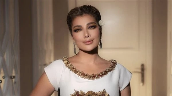 أصالة تحتفل بتتويجها بلقب صوت الأمماحتفلت الفنانة أصالة عبر حسابها الخاص في إنستجرام بتتويجها بالمركز الأول ضمن قائمة أفضل 50 صوتا عربيا في استفتاء أجرته إحدى المؤسسات الفنية، وهو 