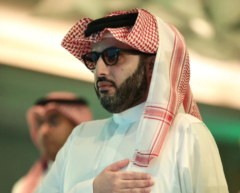 تركي آل الشيخ: لبنان واحشني وهو في قلب كل سعودي عقد المستشار تركي آل الشيخ، رئيس الهيئة العامة للترفيه في السعودية، أمس الأربعاء، مؤتمرا صحافيا