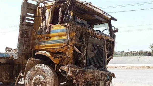 تسبب في مصرع 10 أشخاص وإصابة 7 آخرين.. حبس سائق التريلا المتسبب في حادث الفيوم 4 أيام أمرت نيابة سنورس الجزئيه بمحافظة الفيوم بحبس عبدالله محمد